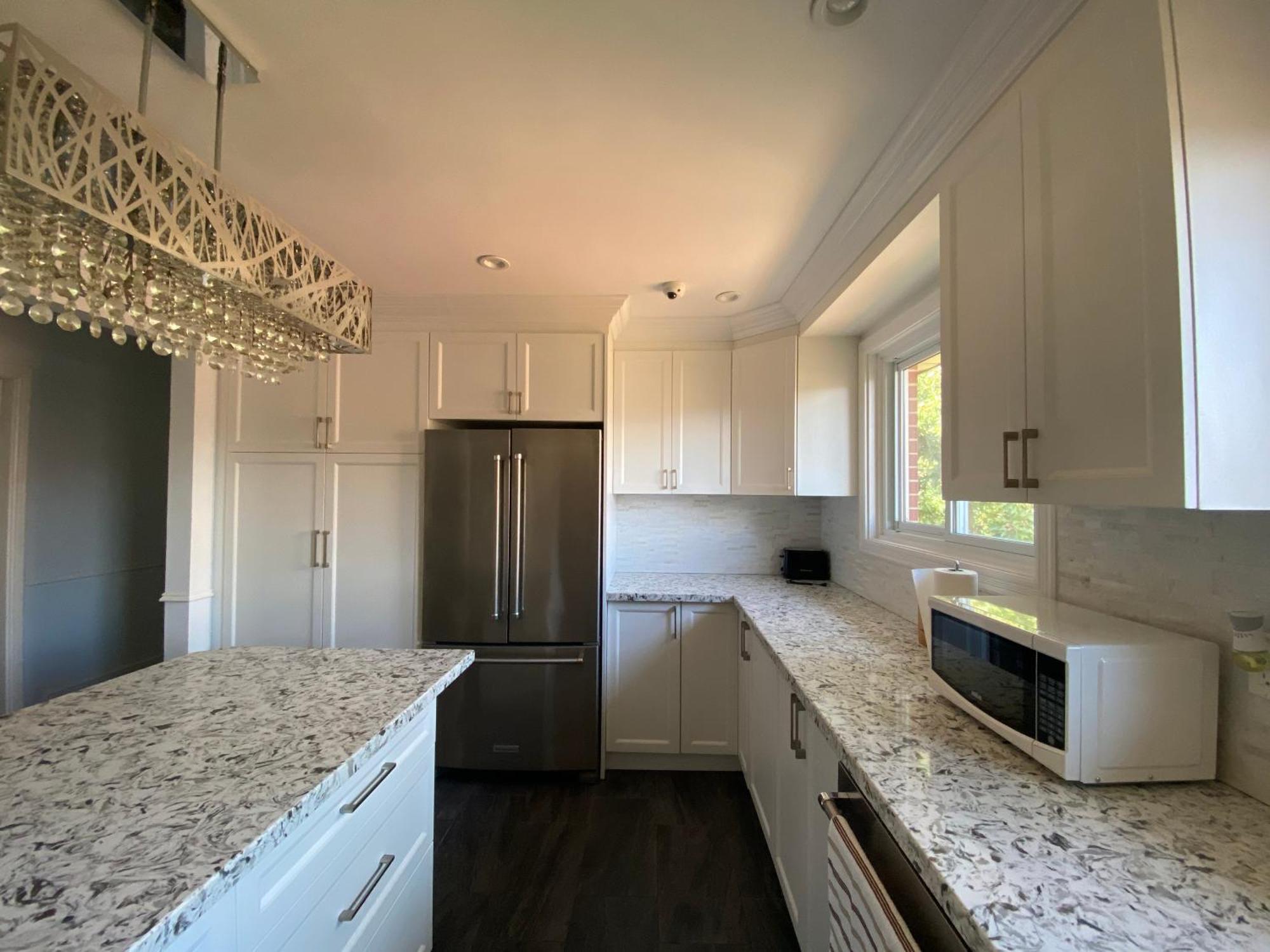 Yonge And Finch Subway !L Spacious & Bright Private Bedroom With Shared Amenties Торонто Экстерьер фото