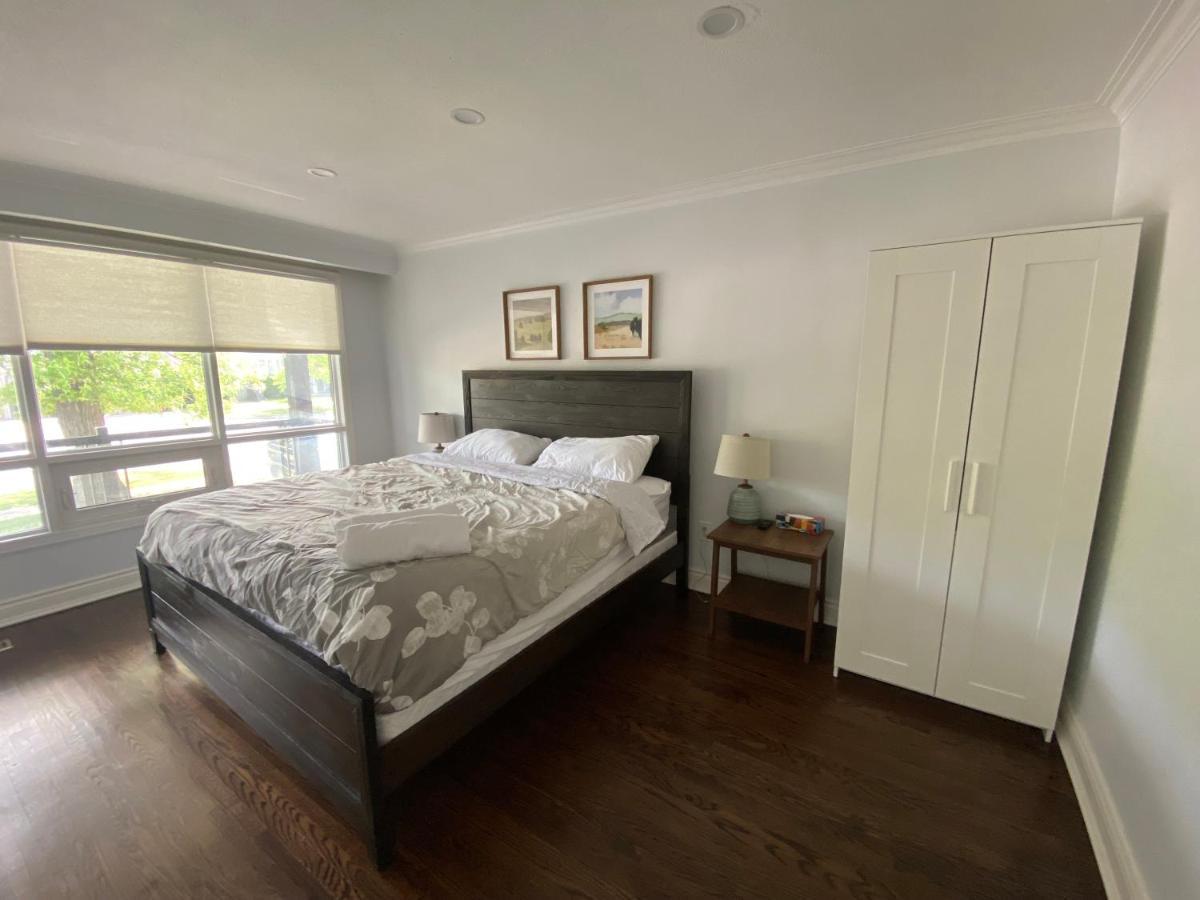 Yonge And Finch Subway !L Spacious & Bright Private Bedroom With Shared Amenties Торонто Экстерьер фото